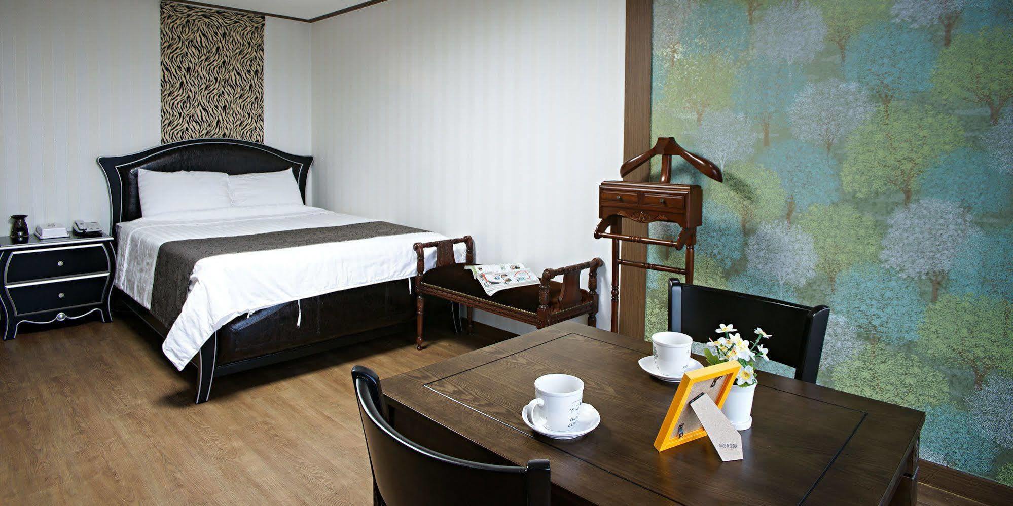 Olleyo Resort Seogwipo Zewnętrze zdjęcie