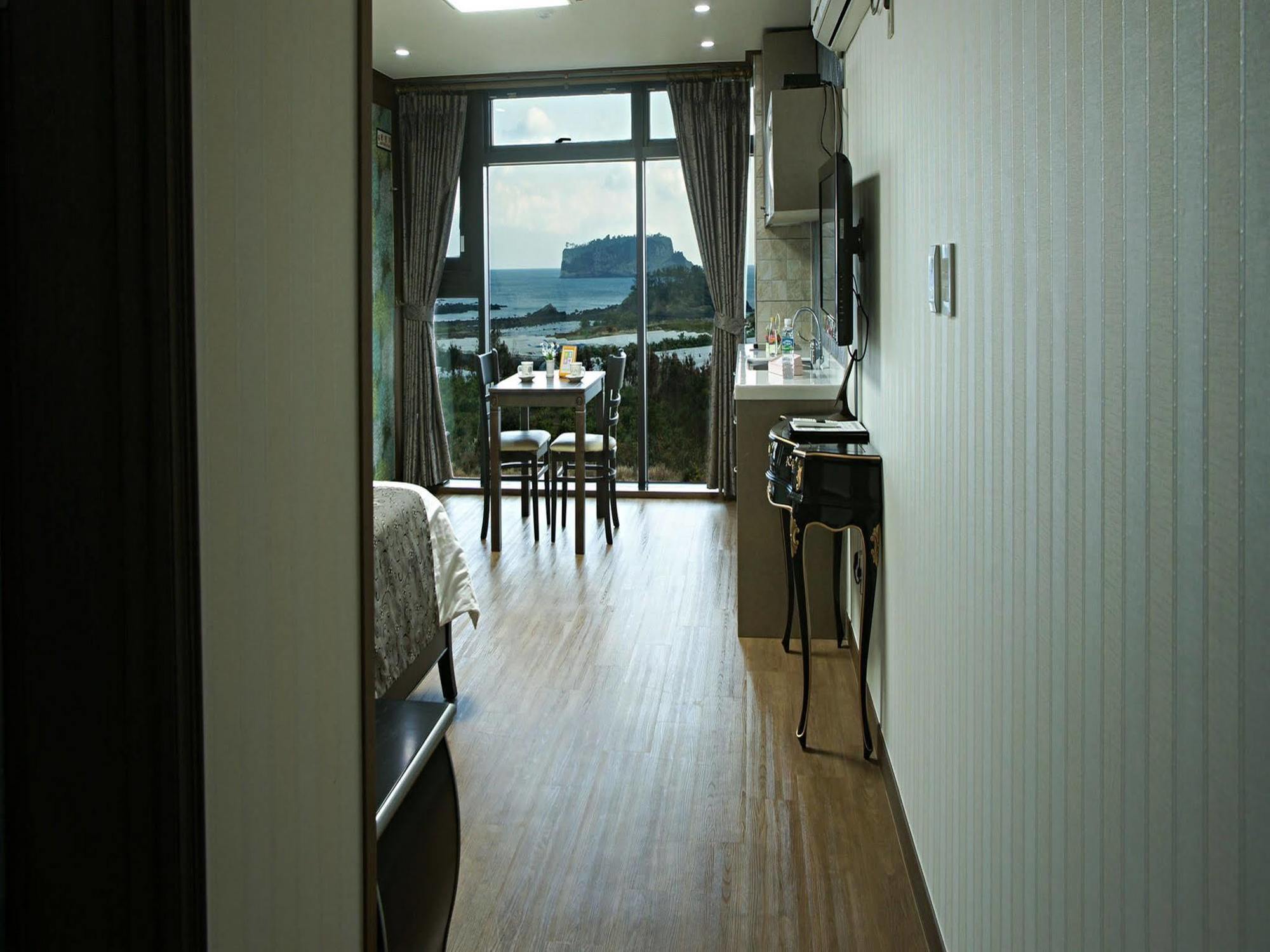 Olleyo Resort Seogwipo Zewnętrze zdjęcie